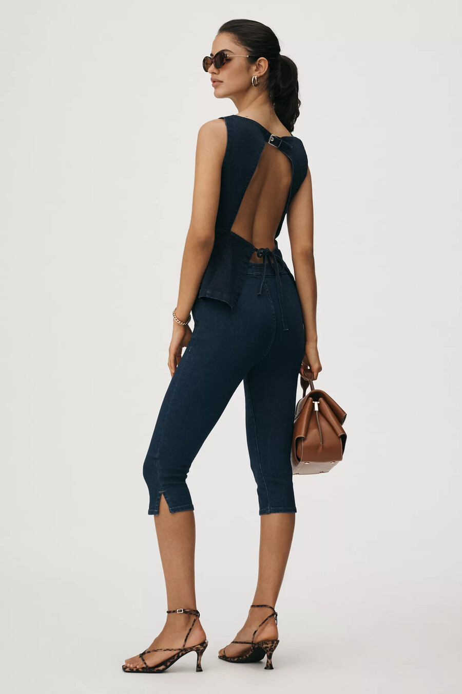 Ärmelloses jeans-peplum-top von pilcro mit offenem rücken