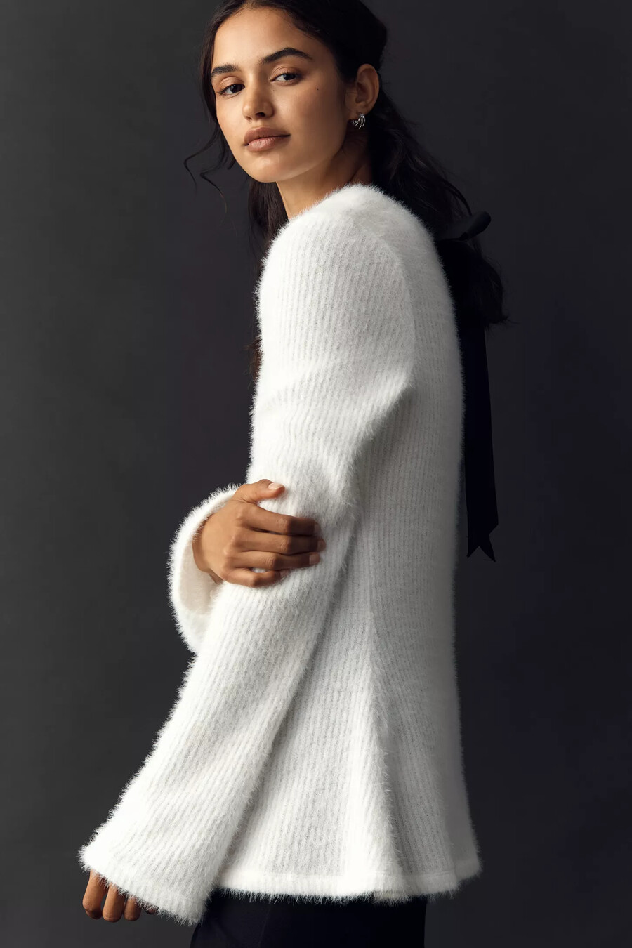 maeve pullover mit glockenärmeln und bindeband am rücken