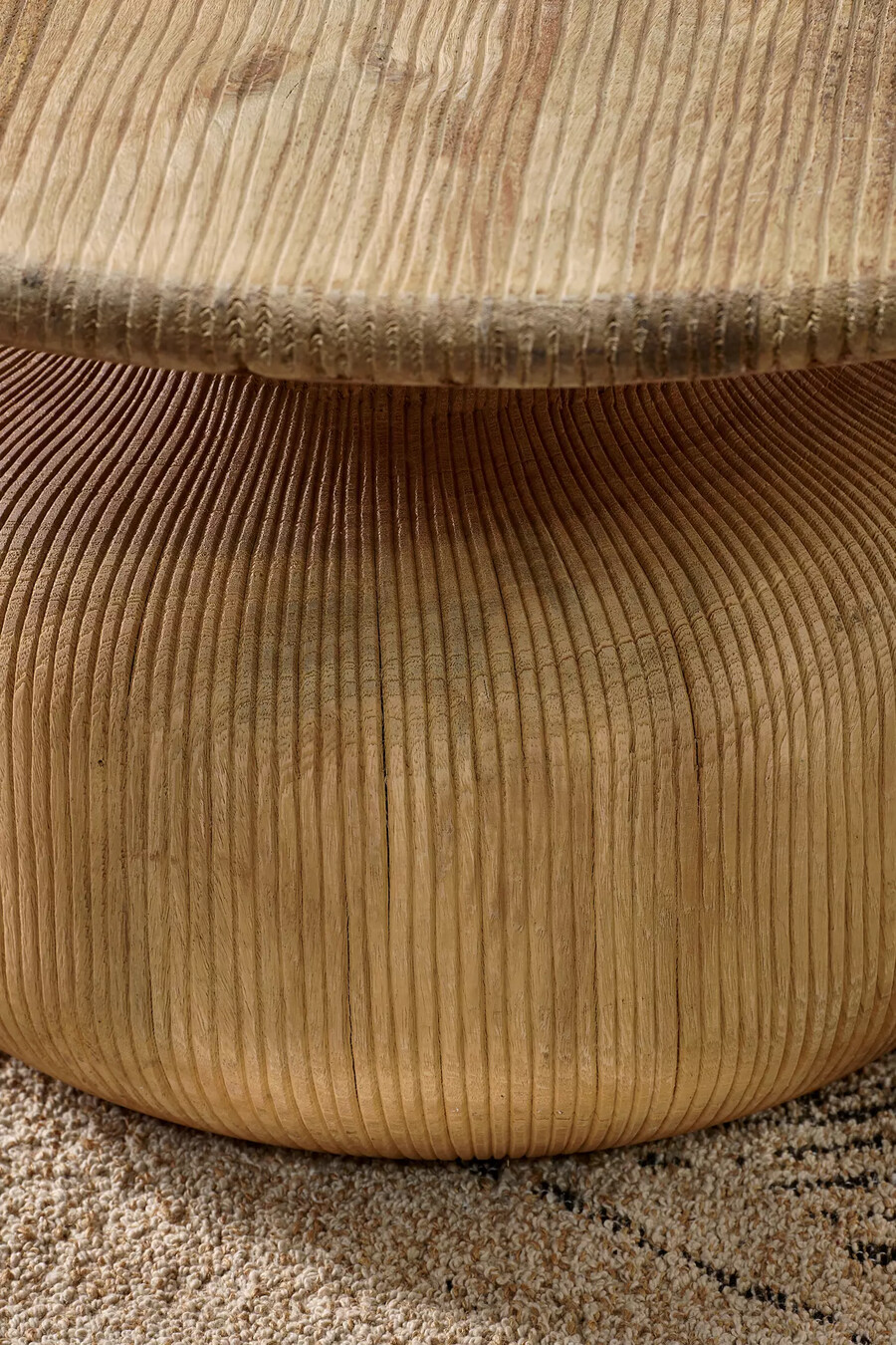 nkuku vivan couchtisch aus gerilltem holz