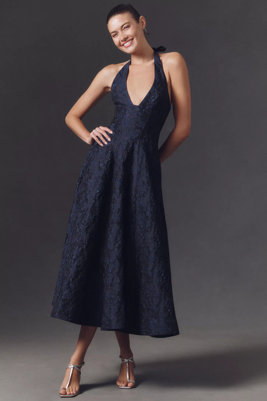 mare mare halter corset fit flare jacquard maxikleid