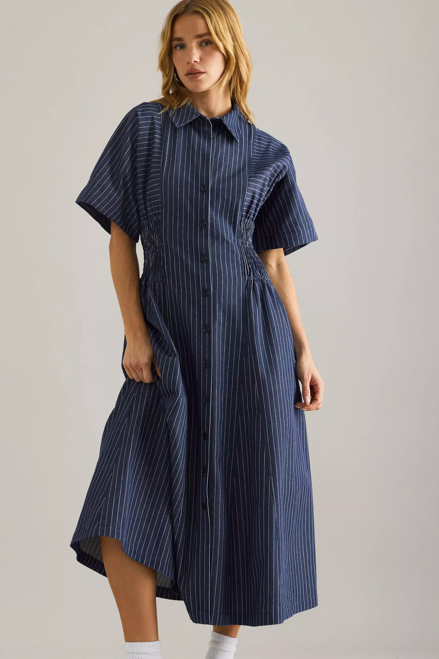 anthropologie poppy denim nadelstreifen-midi-hemdkleid