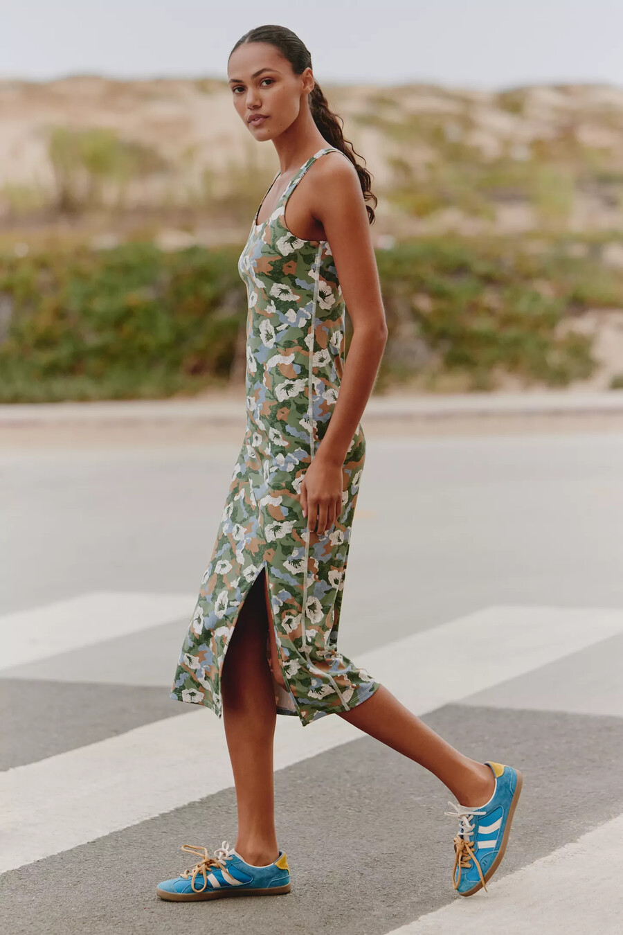 midikleid mit eckigem ausschnitt für den alltag