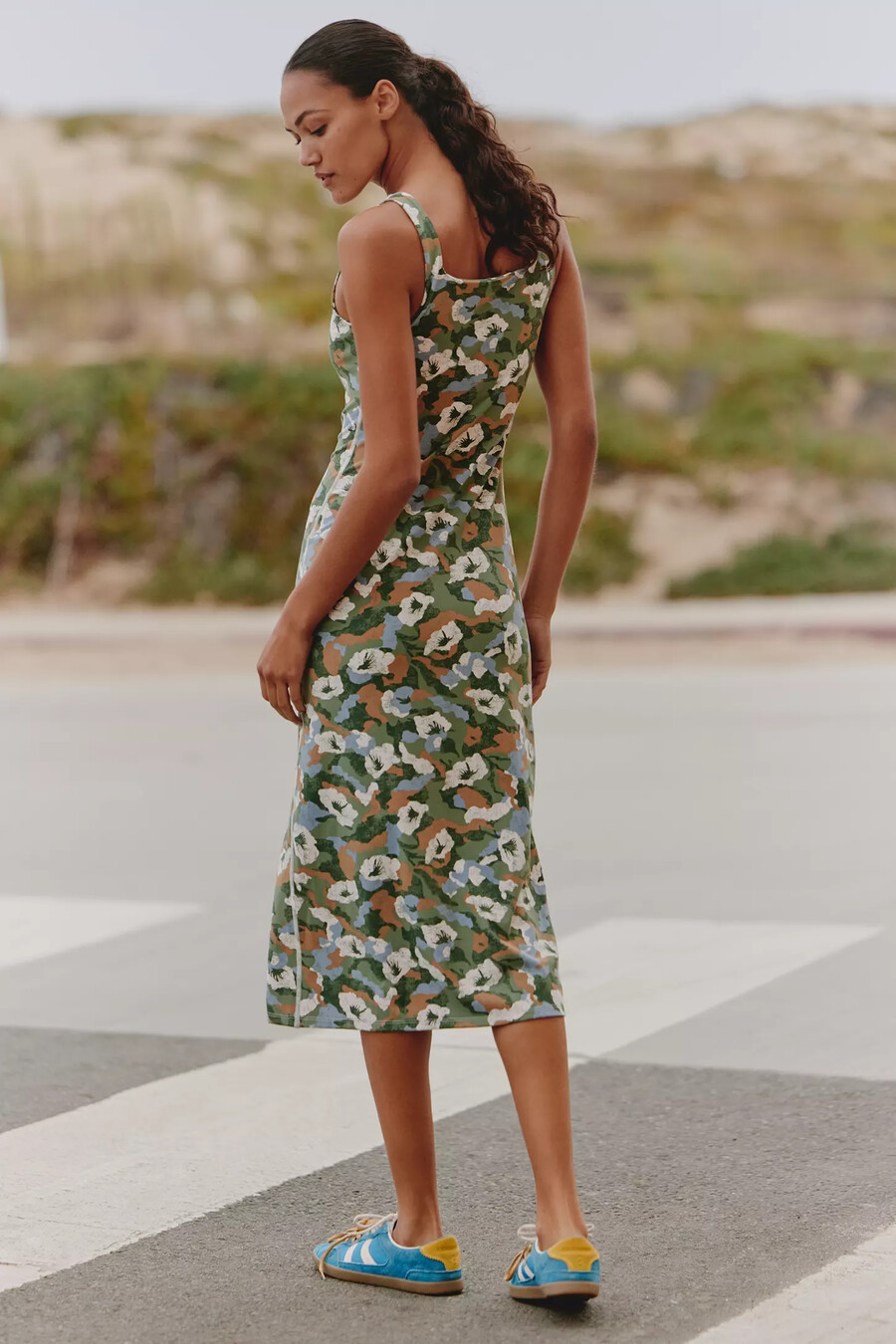 midikleid mit eckigem ausschnitt für den alltag