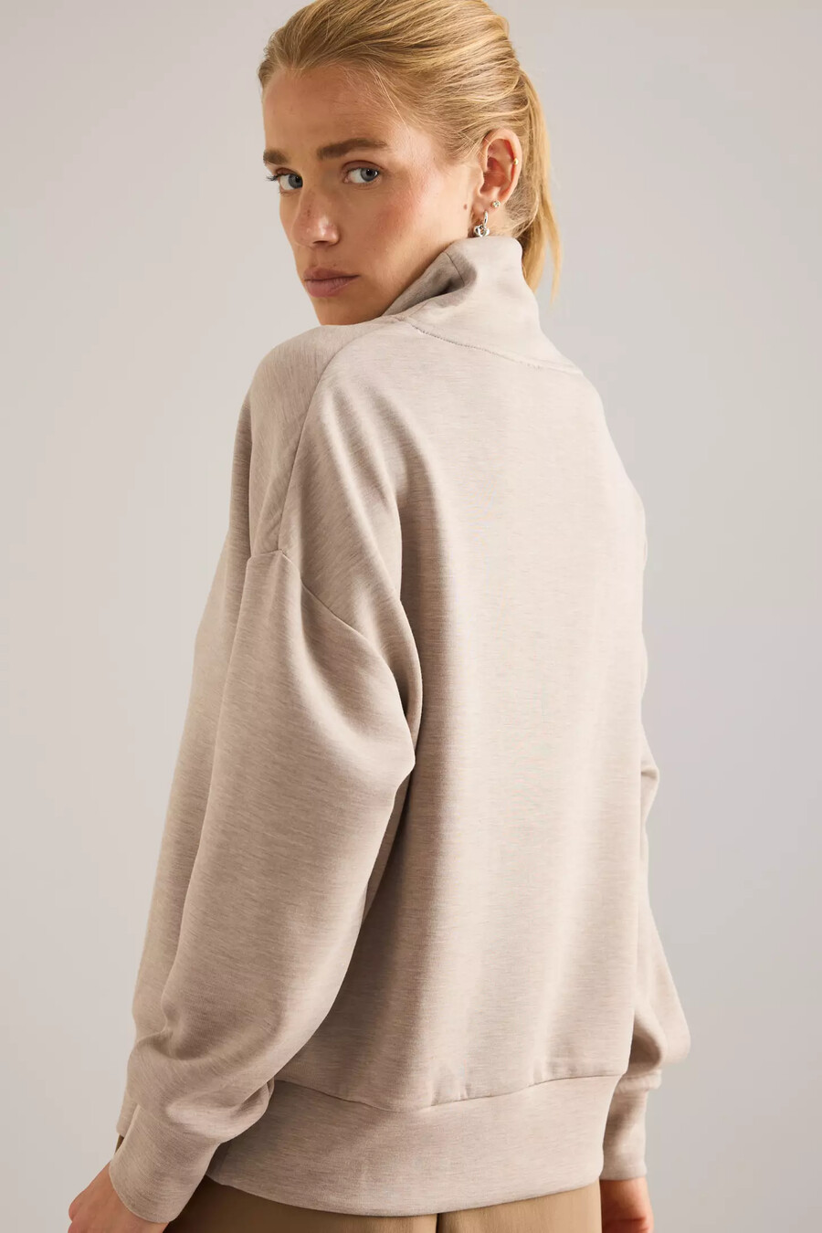 varley hawley half-zip sweatshirt