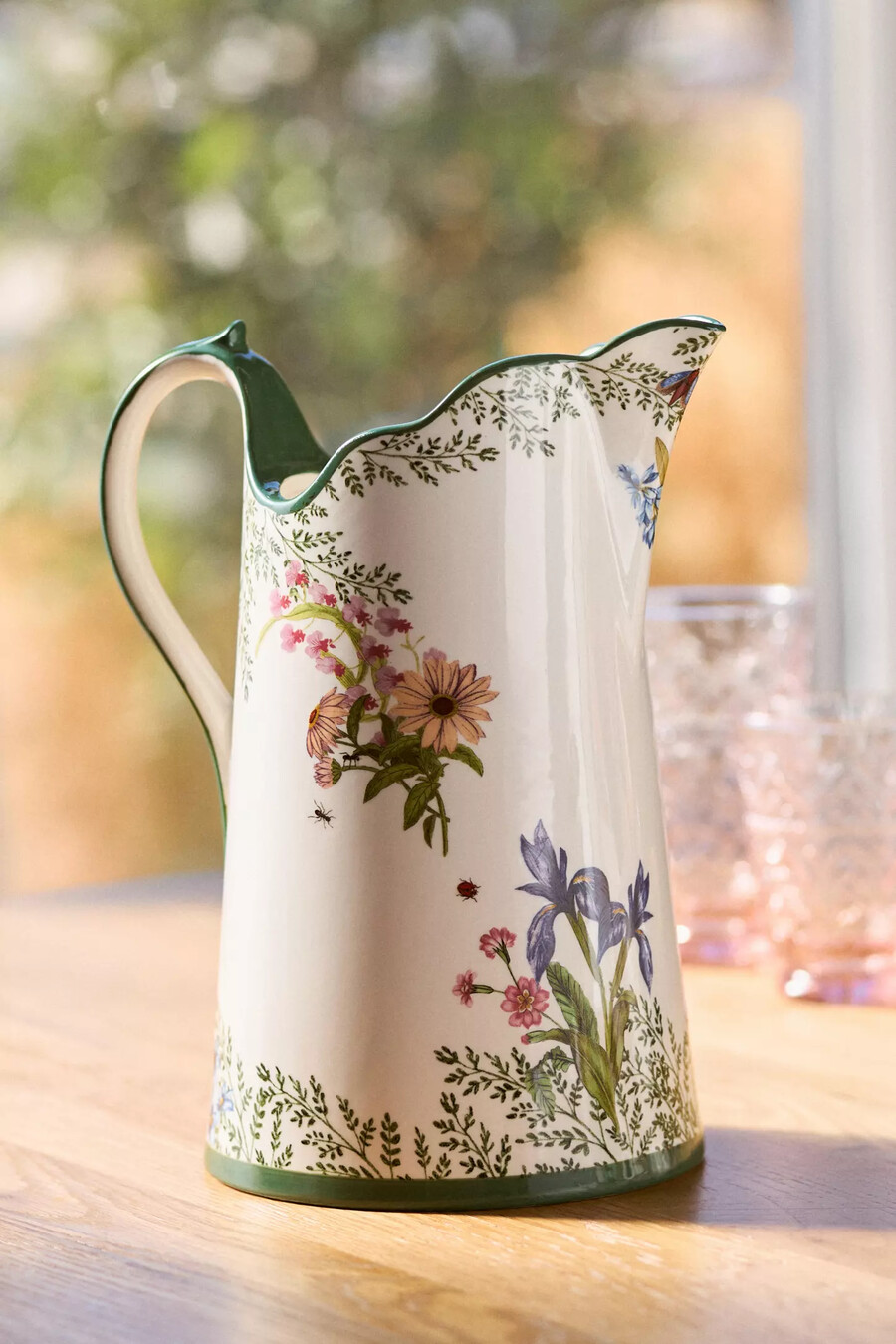 eden floral keramikkrug mit gewelltem rand