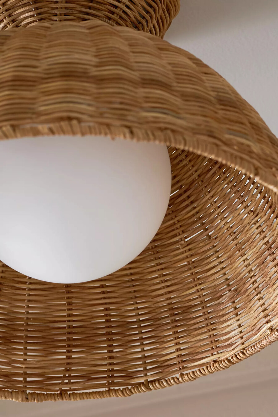 liz rattan deckenhalterung