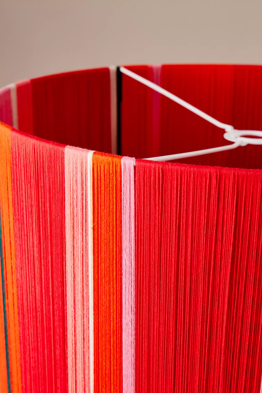 loving string xl lampenschirm aus gewebter baumwolle