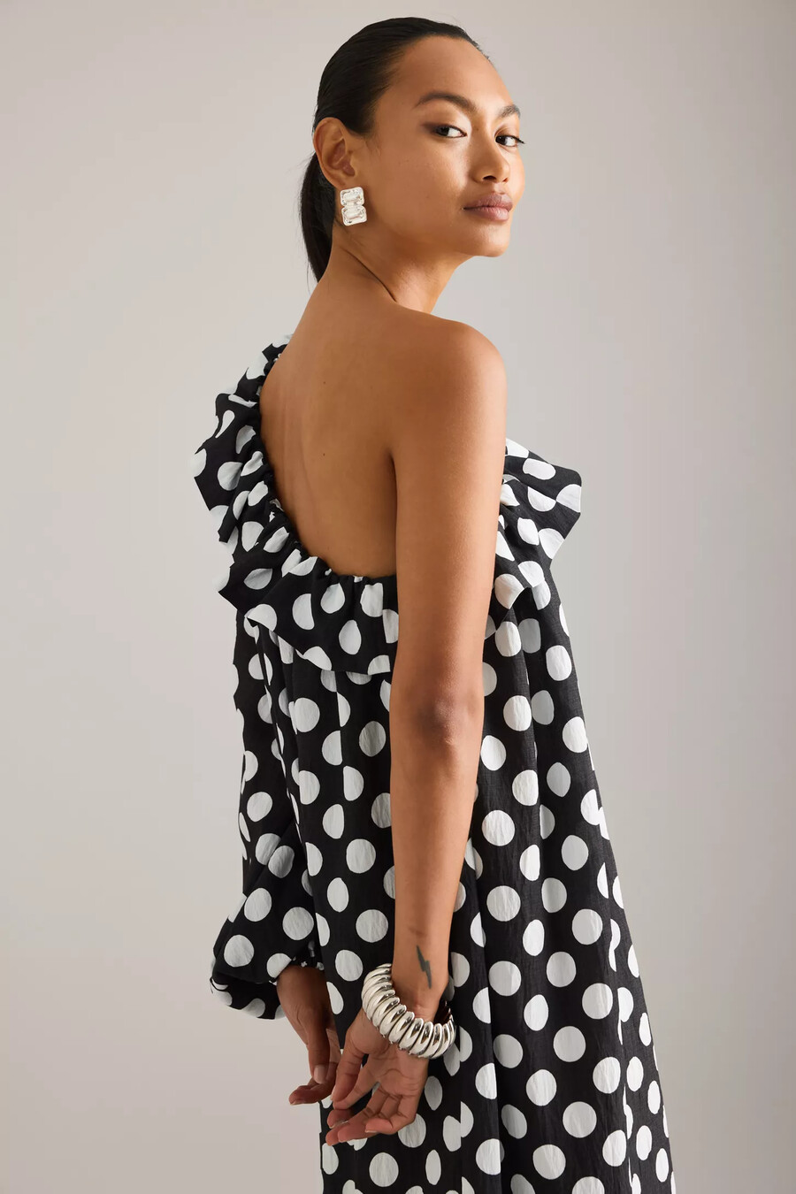 sleeper gaia midikleid mit einem träger und polka-dots