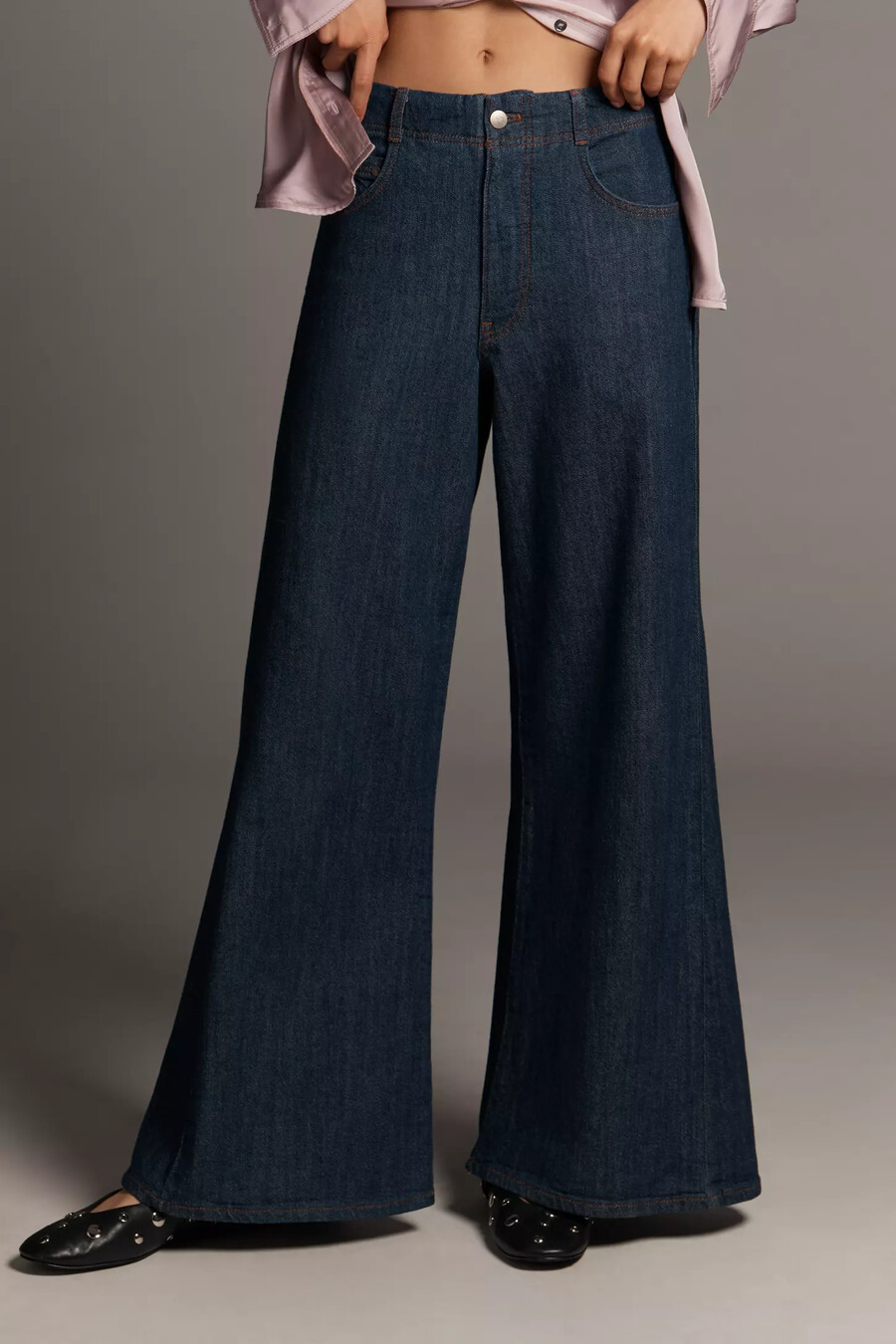 die adi regenerative cotton mid-rise flare jeans von pilcro