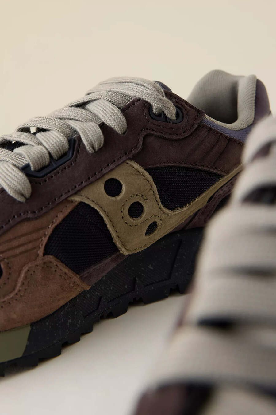 saucony shadow 5000 trainer