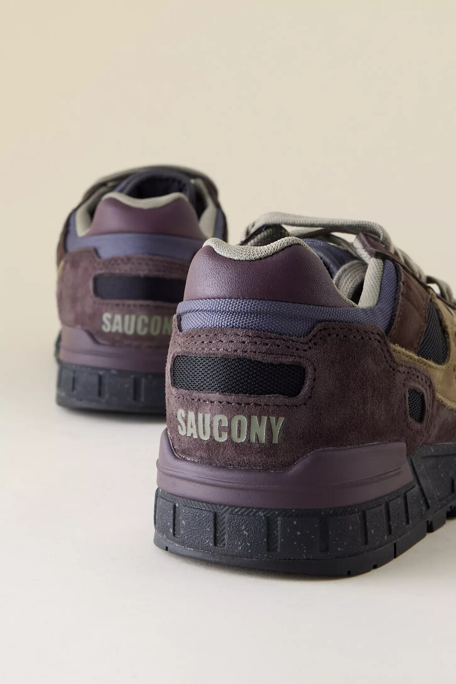 saucony shadow 5000 trainer