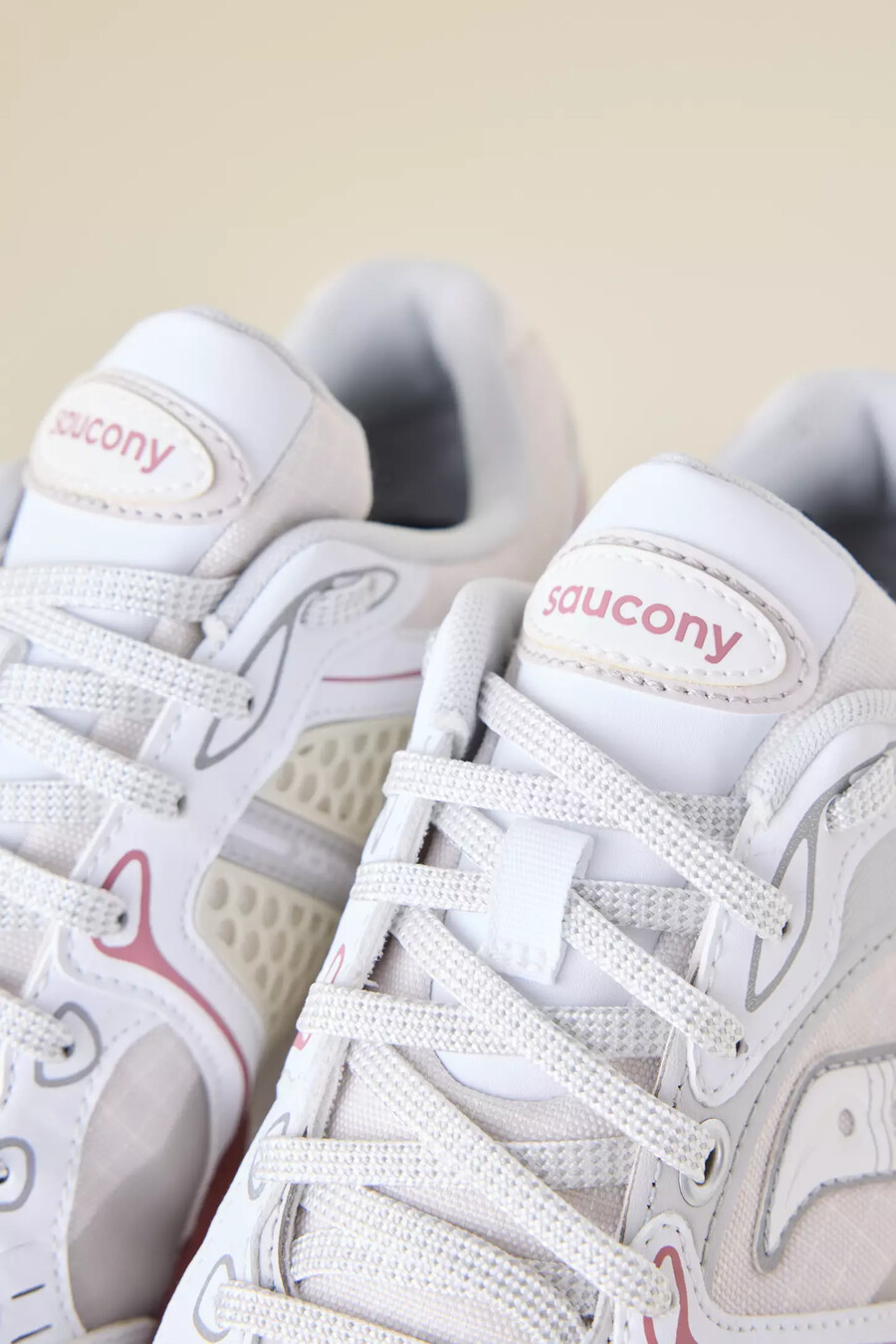 saucony progrid triumph 4 trainer