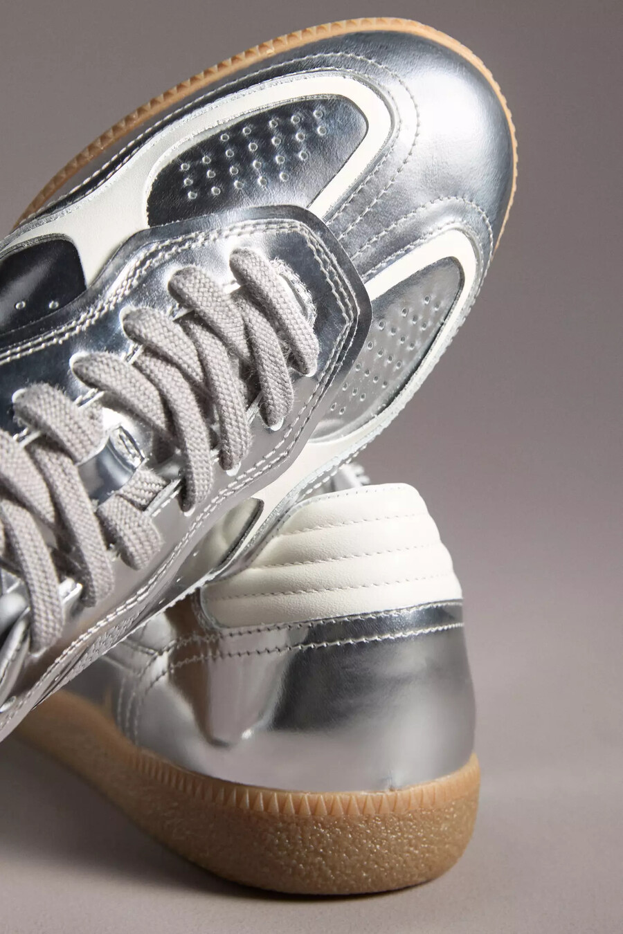 alohas tb.490 rife shimmer silver trainers