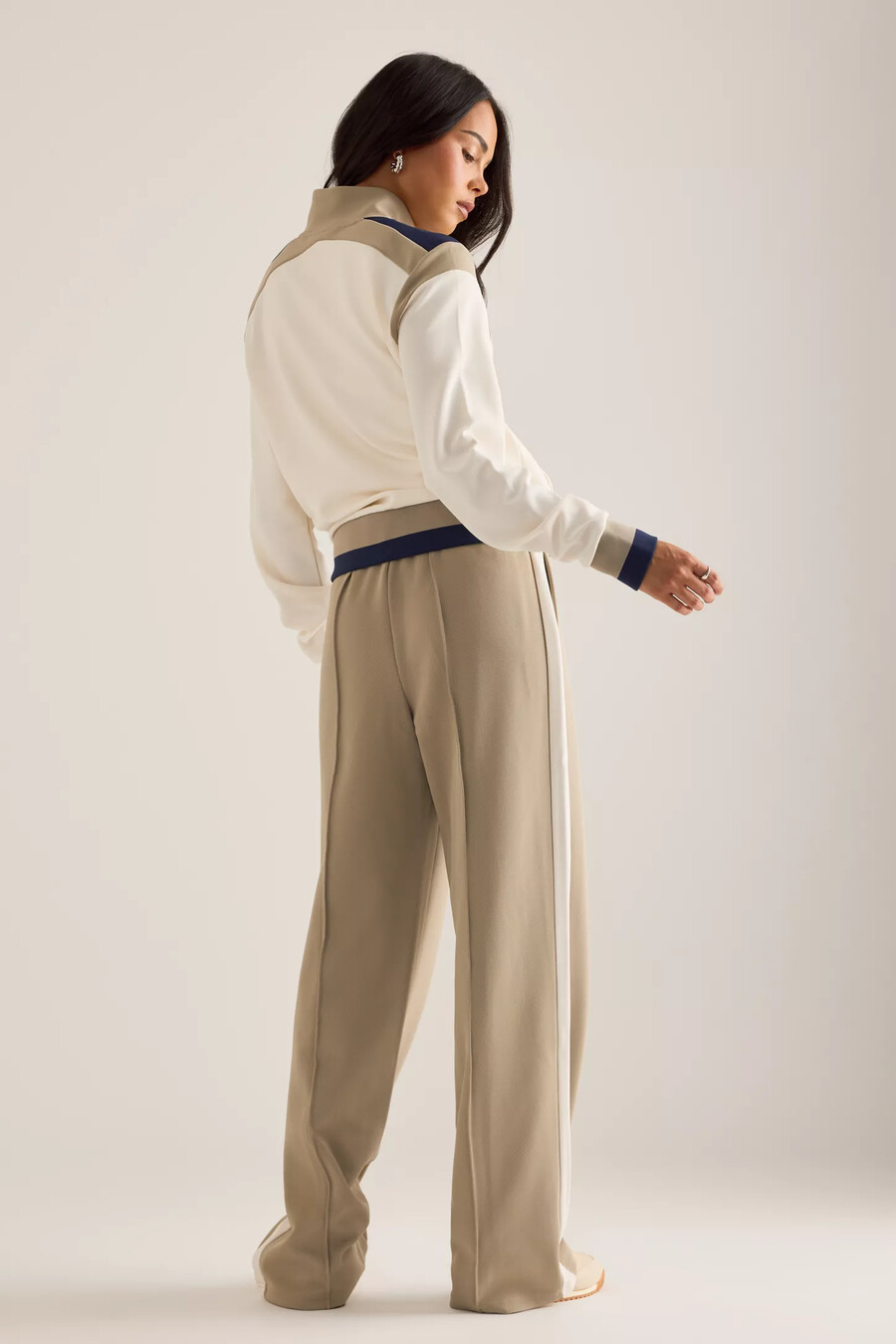 fila chiara pintuck joggers