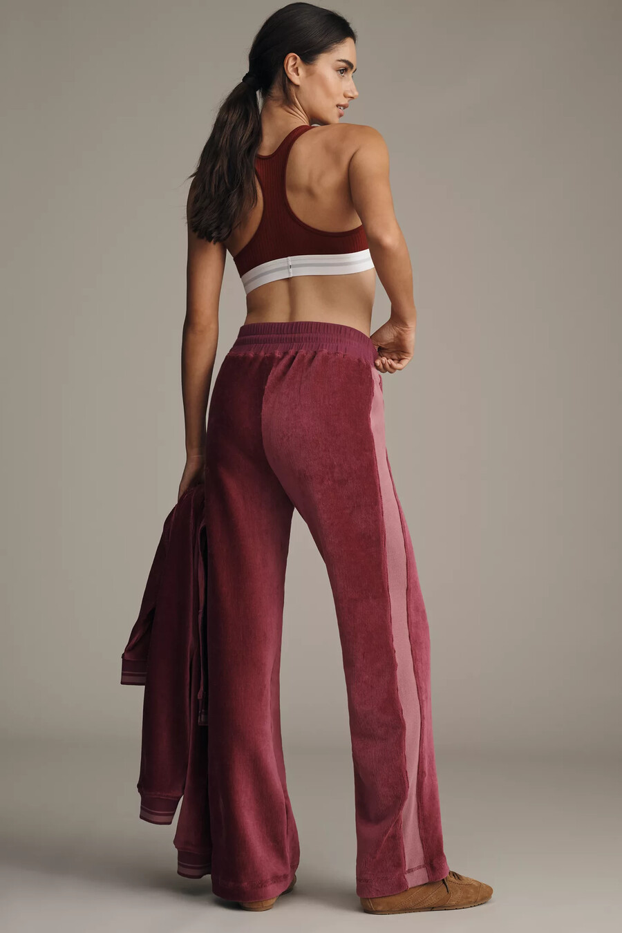 tägliches training front stage joggers